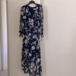 Eliza J navy/white floral maxi dress